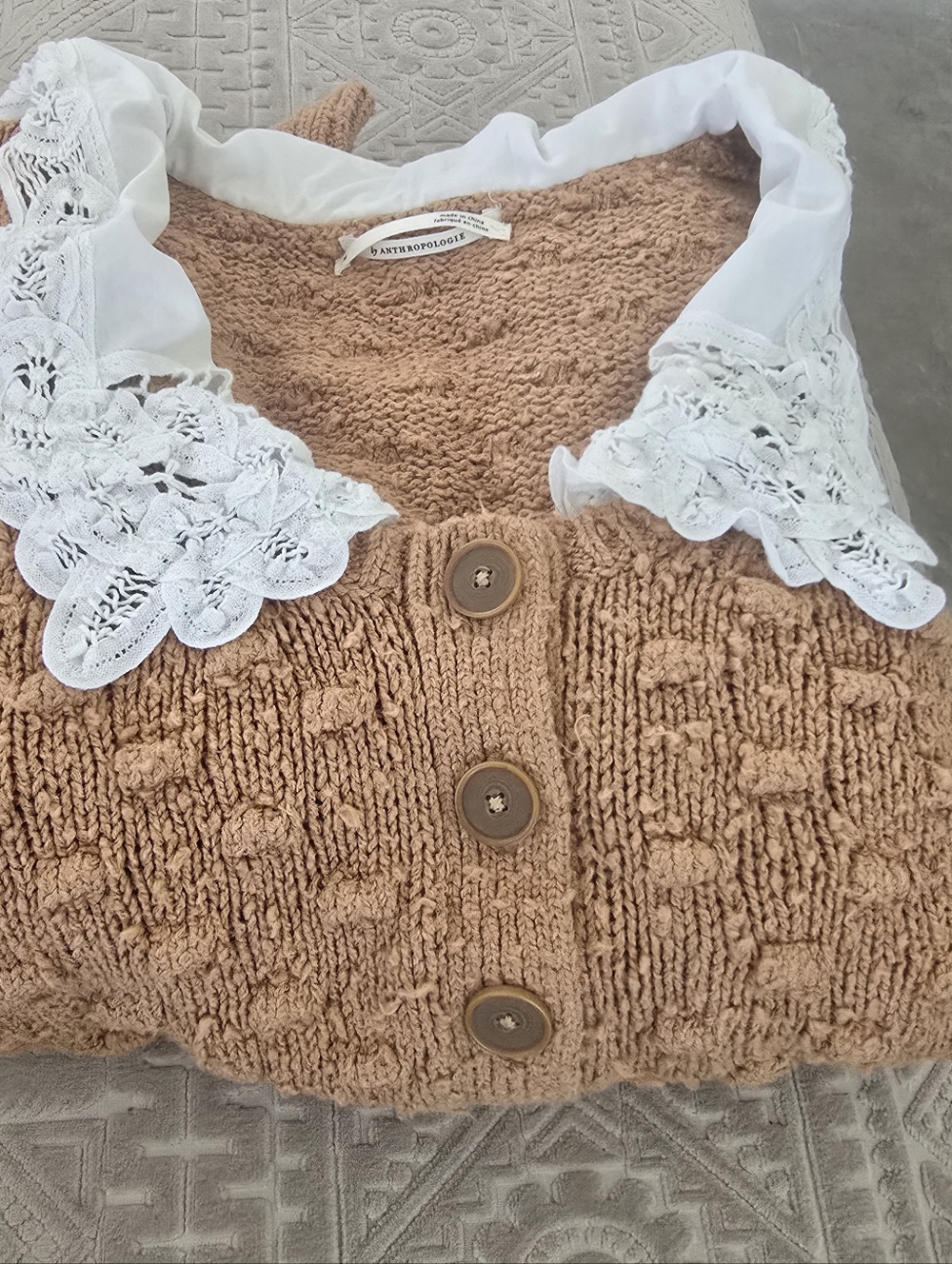 ANTHROPOLOGIE Bobble Knit Lace Collar Cropped Cotton Cardigan Mocha Brown M EUC - Picture 10 of 12